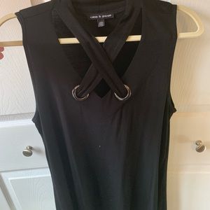 Cable & Gauge Womens Tank, Size Medium, NWOT, Super Cute Cross Front Tank